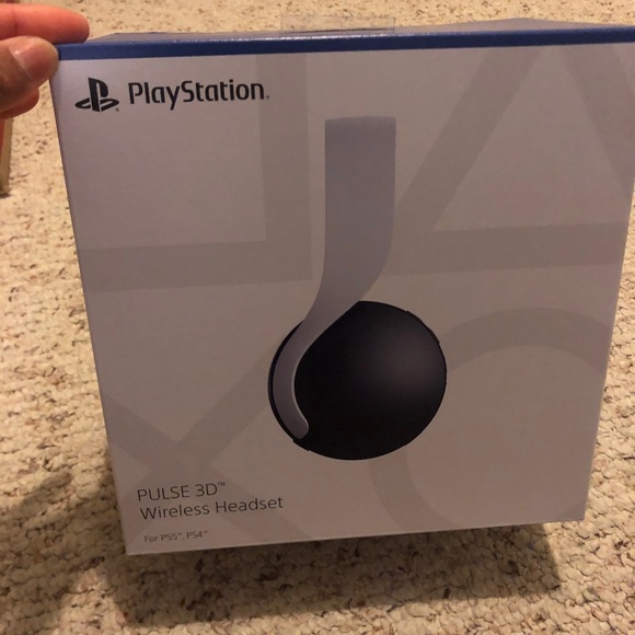 PLAYSTATIONPULSE 3D WIRELESS HEADSET